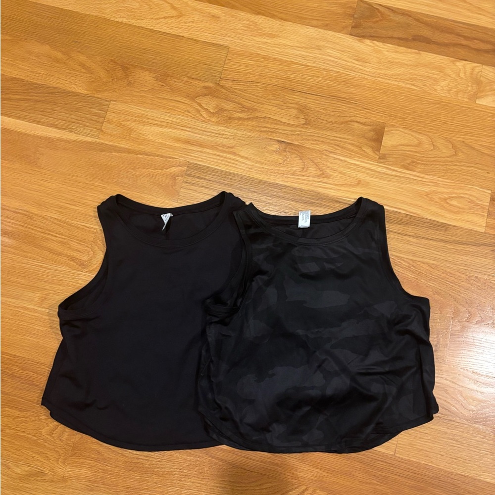 Black Sleeveless Women's Tops(2)